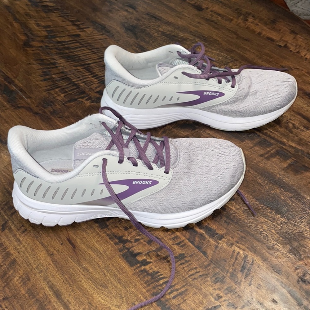 Brooks Signal 2